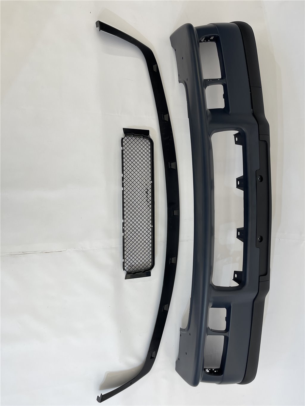 Rear bumper for BMW 3 Series E36 1990-2000 in M3 style Rear bumper for BMW 3 Series E36 1990-2000 in M3 style