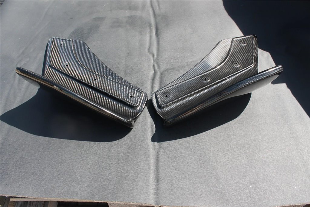 BMW X5 F15 Side Carbon Fangs-X5 F15 2014 BMW X5 F15 Side Carbon Fangs-X5 F15 2014