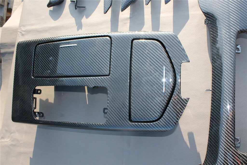 Maserati Quattroporte SParafanghi interni in fibra di carbonio-Maserati Quattroporte
