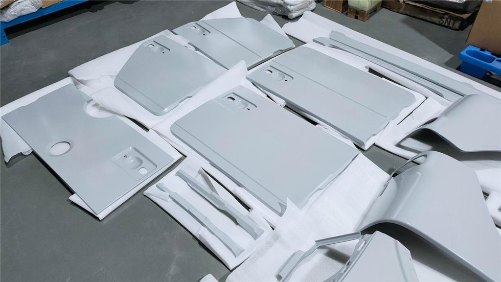 MANSORY G-WIDE BODY KIT with panels for Mercedes-Benz W463A-Body Conversion Kit MANSORY G-WIDE BODY KIT with panels for Mercedes-Benz W463A-Body Conversion Kit
