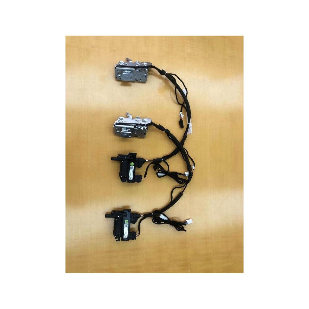 Door lock soft closer for Mercedes-Benz W463A W464 G class G350 G500 G550 G55 G63-Interior Style