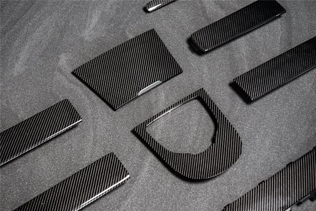 Interni lucidi del pacchetto AMG in fibra di carbonio per la Mercedes W463A-Stile interno Interni lucidi del pacchetto AMG in fibra di carbonio per la Mercedes W463A-Stile interno