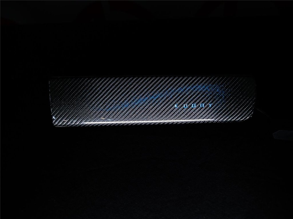 Rivestimento delle porte in fibra di carbonio con illuminazione a LED per Mercedes-Benz G-Wagen w463a-Elementi di illuminazione Rivestimento delle porte in fibra di carbonio con illuminazione a LED per Mercedes-Benz G-Wagen w463a-Elementi di illuminazione