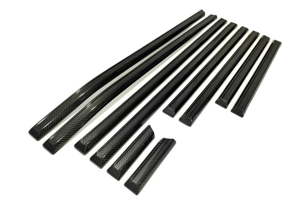Carbon fiber solid side mouldings for Mercedes-Benz W463 G-Class-Decorative and Functional Accessories