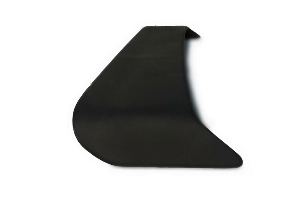 Fiberglass rear roof spoiler with stop light for Mercedes-Benz W463 G-Class-Body Parts Fiberglass rear roof spoiler with stop light for Mercedes-Benz W463 G-Class-Body Parts
