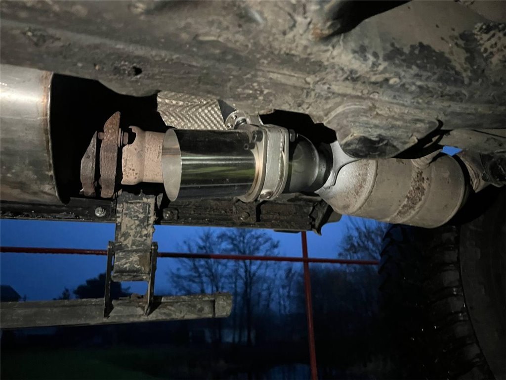 Valvola di potenza elettrica telecomandata per il sistema di scarico della Mercedes-Benz W463-Accessori decorativi e funzionali