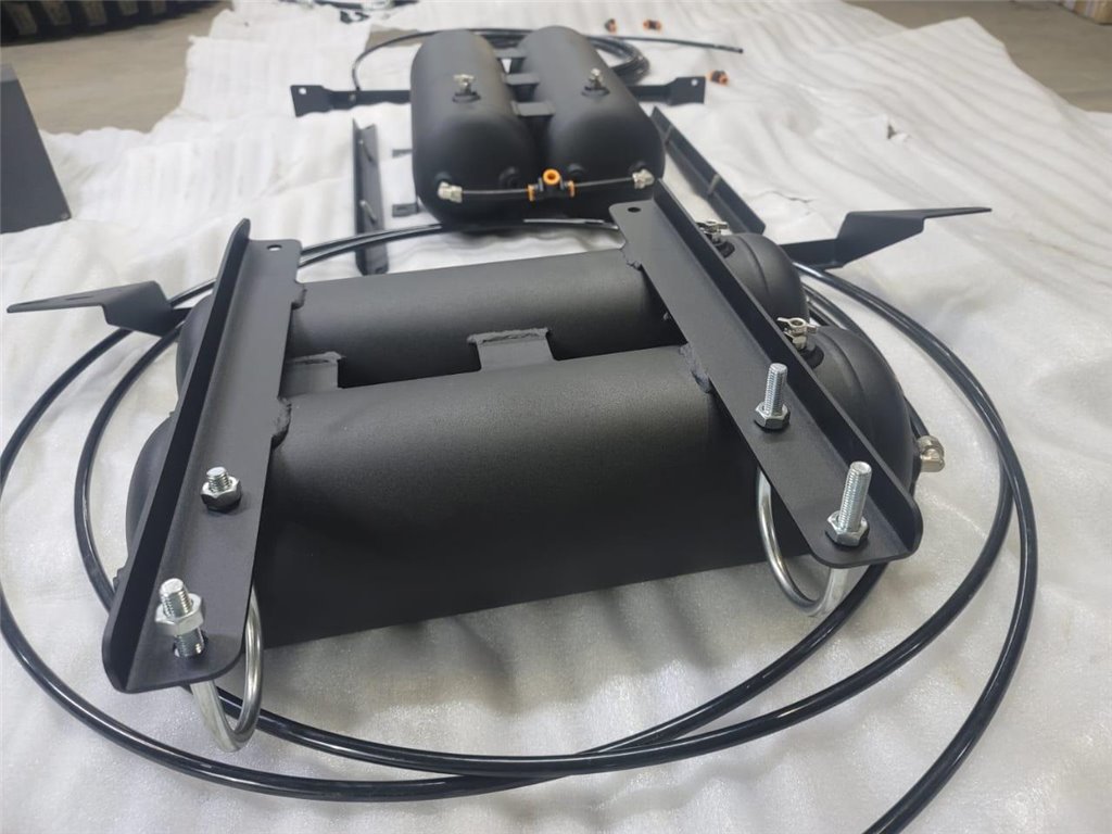 Automatisches Raddrucksystem CTIS für 4 Leichtmetallräder Mercedes-Benz W463 4x4-G Class W463 4x4 Automatisches Raddrucksystem CTIS für 4 Leichtmetallräder Mercedes-Benz W463 4x4-G Class W463 4x4