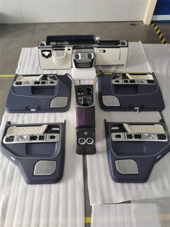 Interni completi NUOVI stile W463A per Mercedes W463 4x4 G-CLASS-G Class W463 4x4 Interni completi NUOVI stile W463A per Mercedes W463 4x4 G-CLASS-G Class W463 4x4