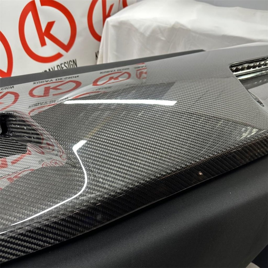 Kohlefaser Frontdachspoiler mit LEDs W463A 4x4 Style für Mercedes-Benz W463 4x4-G Class W463A 4x4