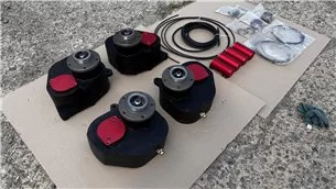 Portale mit neuem oberen Dreieckslenker (einstellbarer Sturz) und neuen verstärkten Achsschenkeln für Mercedes-Benz W463a 4x4-G 