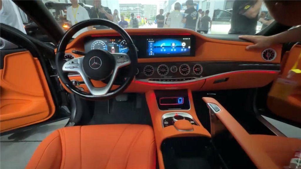 Interiror S-Klasse W221 Upgrade auf W222 Umrüstsatz für W221 Mercedes-benz 2005-2013-S Class W221