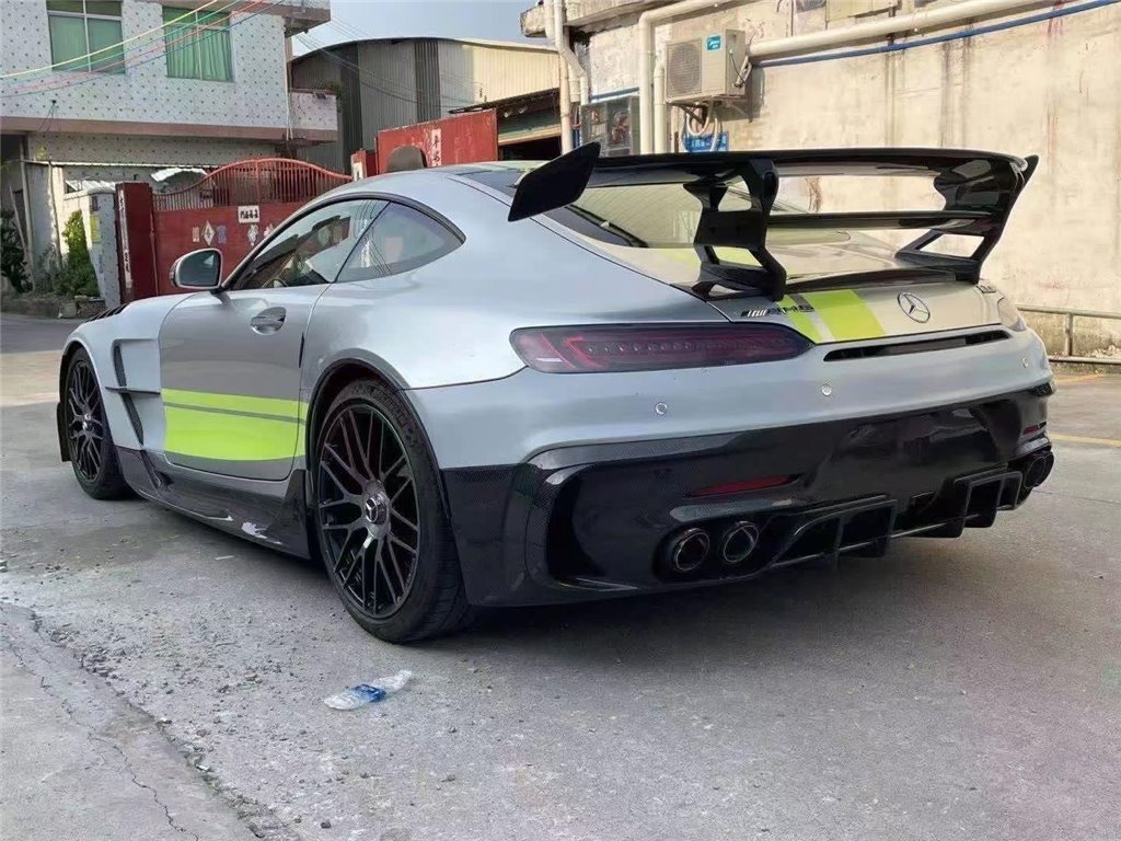 Kit carrozzeria GTR in fibra di carbonio per Mercedes GT-Mercedes Benz GT