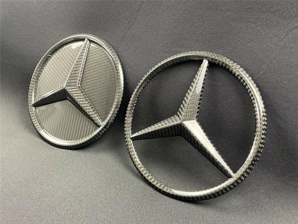 Griglia del radiatore in fibra di carbonio stile stella distintivo logo emblema per le auto Mercedes-Benz-Emblemi