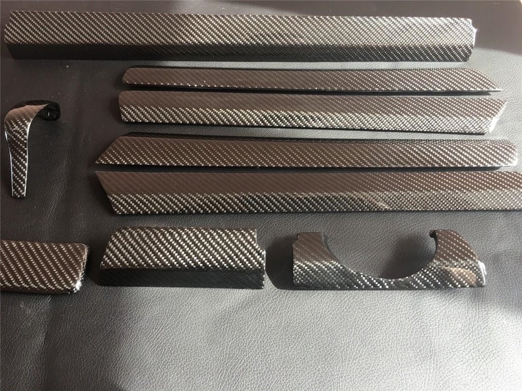 Porsche Cayenne parti interne in carbonio-Porsche