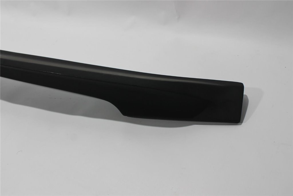 Toyota Land Cruiser 200 Fiberglass Spoiler-Land Cruiser 200