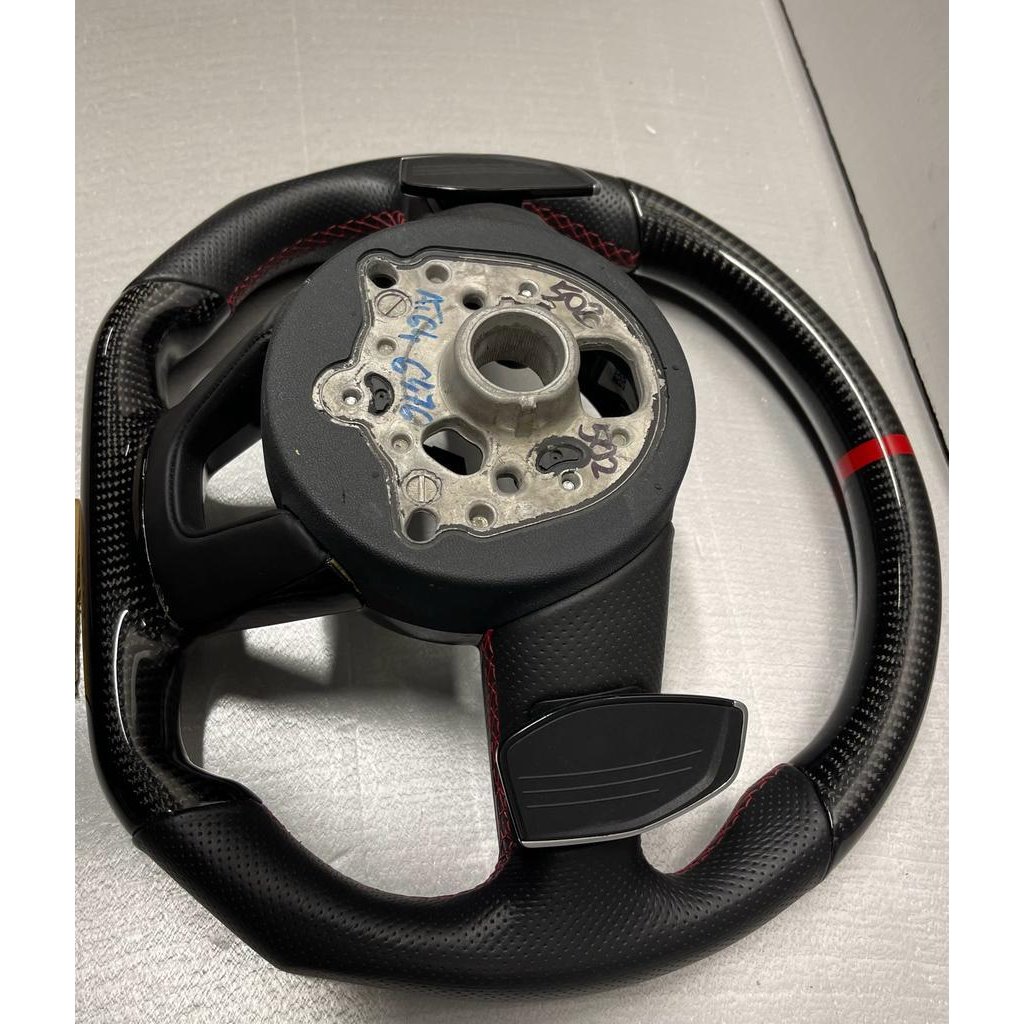 Custom Audi S5 steering wheel with carbon and red zero point-Audi
