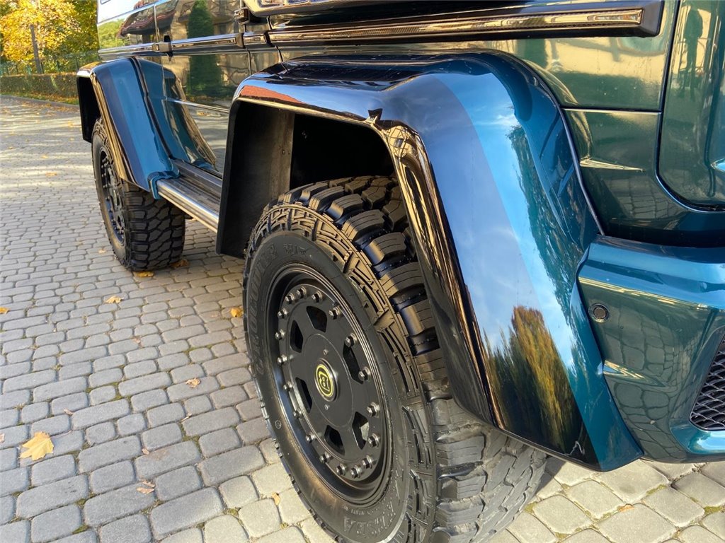 Mercedes Benz W463 G class 3-door SWB 4x4-Mercedes Benz W463 G class 3-door SWB 4x4