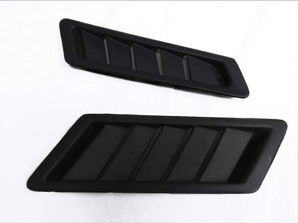 Kubay Design fiberglass side air intake fender insertions for Mercedes-Benz G-Class W463 G63 G500, grey carbon finish with gloss UV-resistant coating, durable aerodynamic upgrade with easy OEM-style fitment.