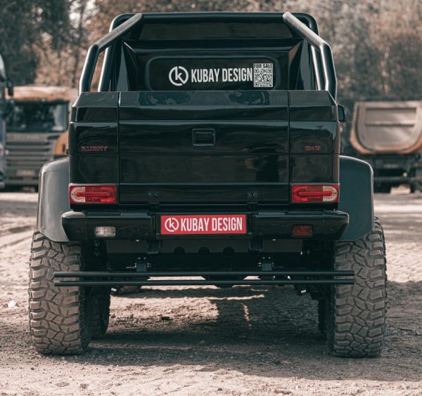 Rear skid plate with pipes in black stainless steel for Mercedes-Benz G-Class W463, heavy-duty underbody protection with rugged styling
