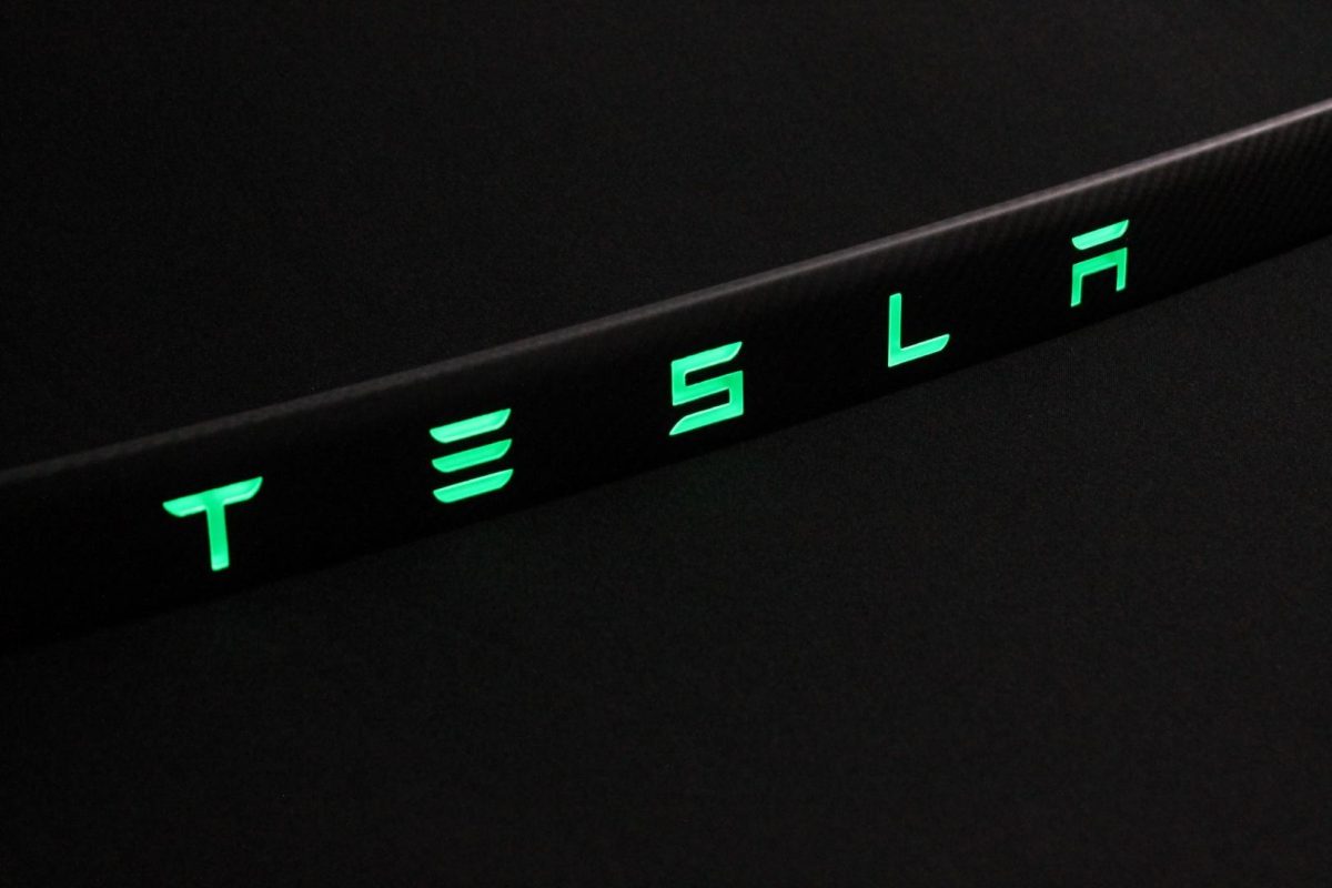 Carbon Fiber Rear Trunk Trim with LED for Tesla Model S - Image 5
