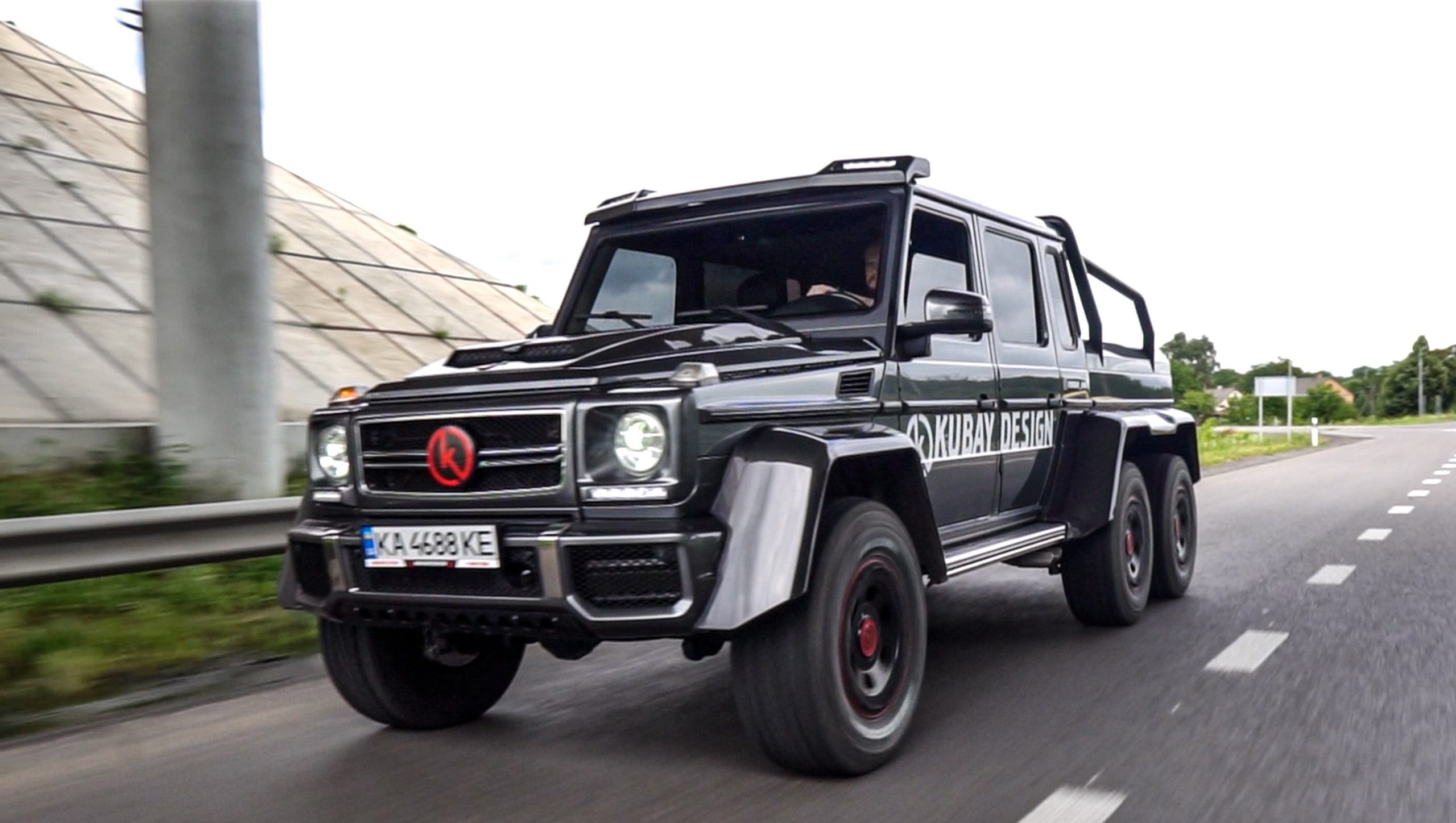 Conquering Krosno: Unveiling Our Affordable Mercedes G-class W463 6×6 Beast On Speedland Festival! Phono 3