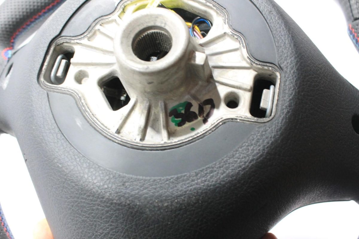 Steering Wheel Carbon Leather BMW F30 F31 F15 F16 - Image 10