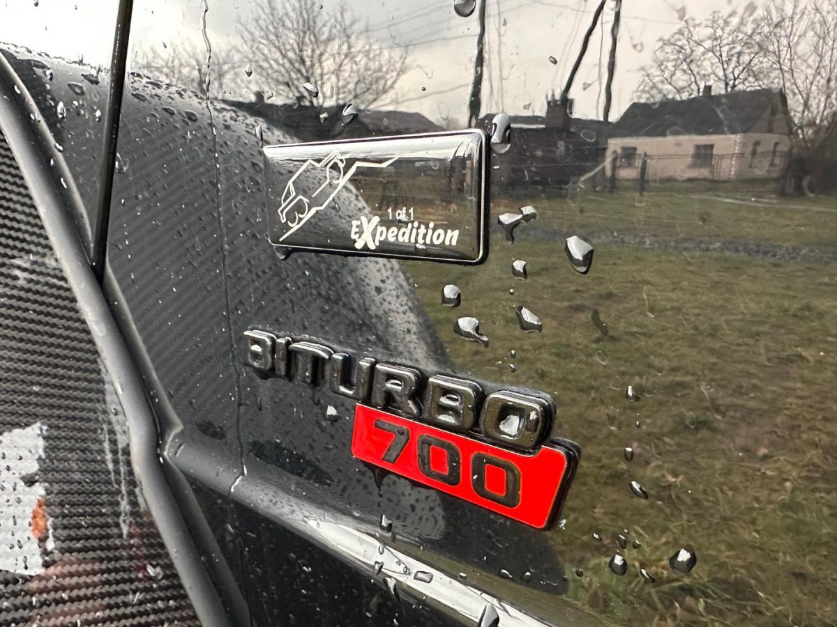 Mercedes Benz W463 6х6 Expedition G55  - Image 12