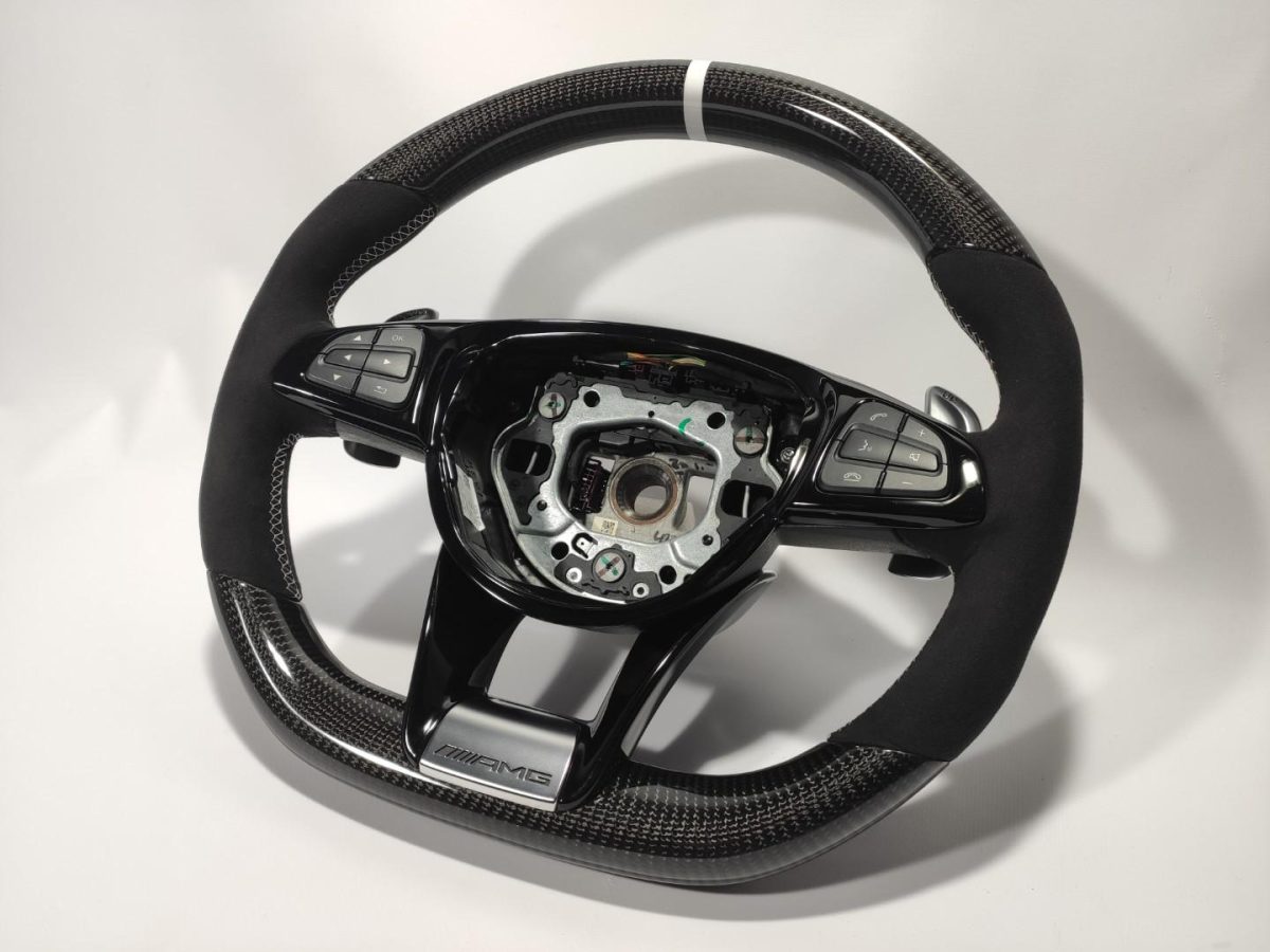 alcantara grip carbon wheel mercedes cla
