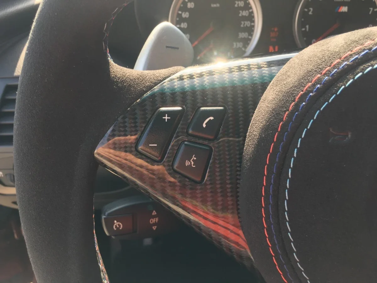 Performance carbon fiber wheel BMW M5 interior