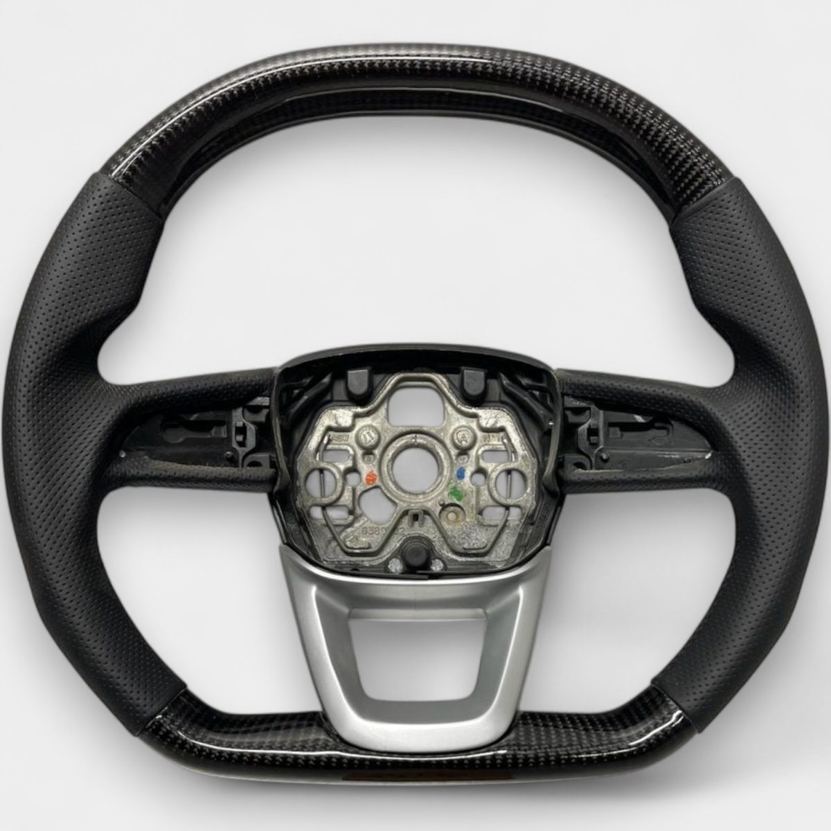 Carbon Fiber Steering Wheel for Audi Q5 2018 (1) audi q5 2018 carbon fiber steering wheel kubay design