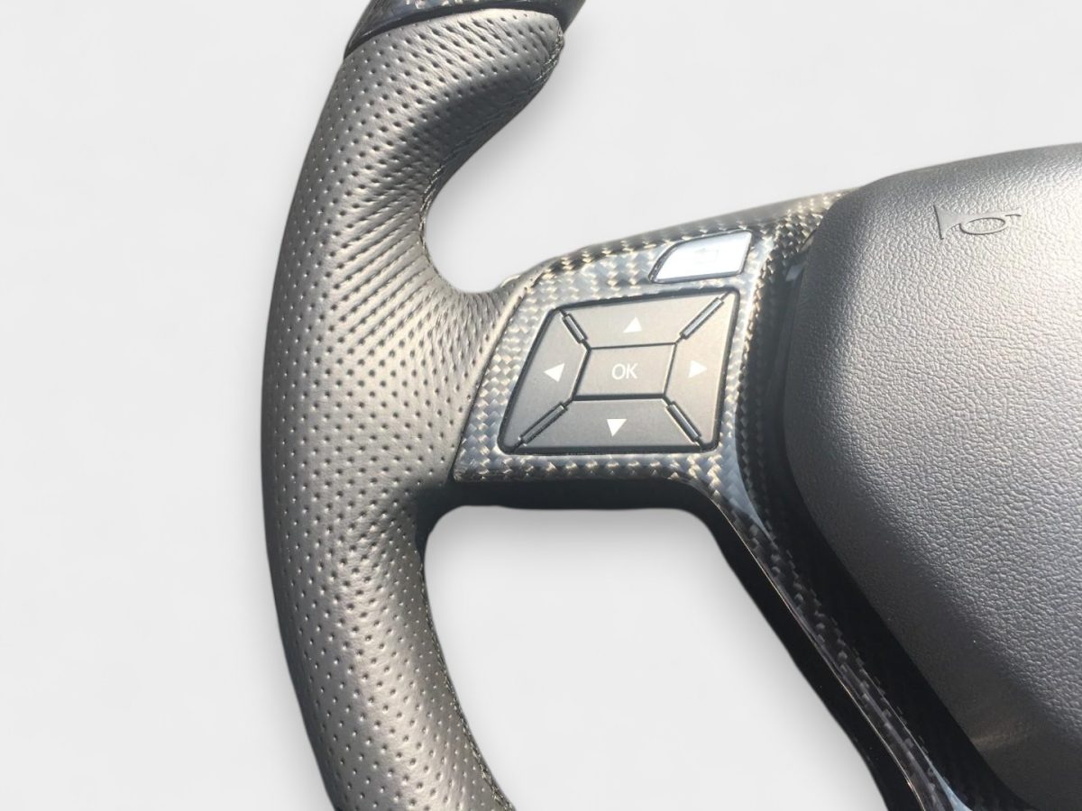 carbon and leather steering wheel mercedes benz
