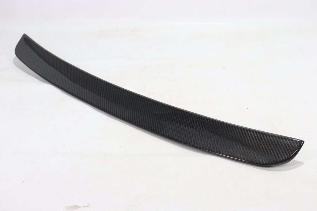 Carbon tail spoiler BMW