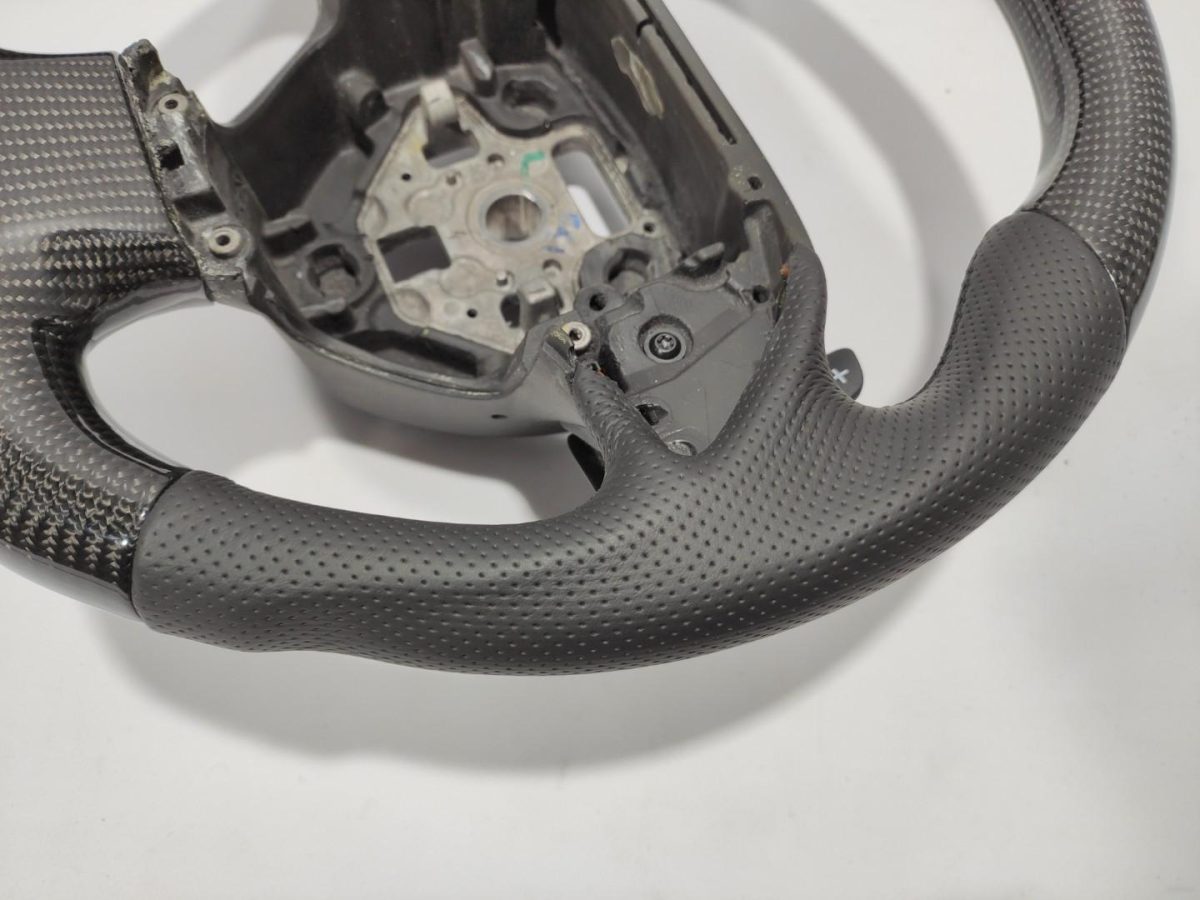 chevrolet corvette c7 carbon fiber steering wheel