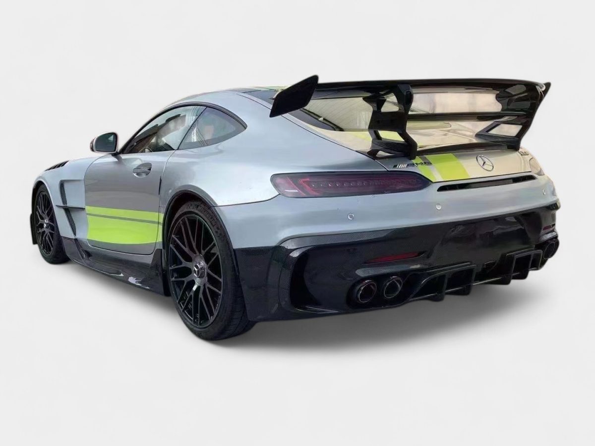 Carbon front and rear bumper kit for Mercedes-AMG GT