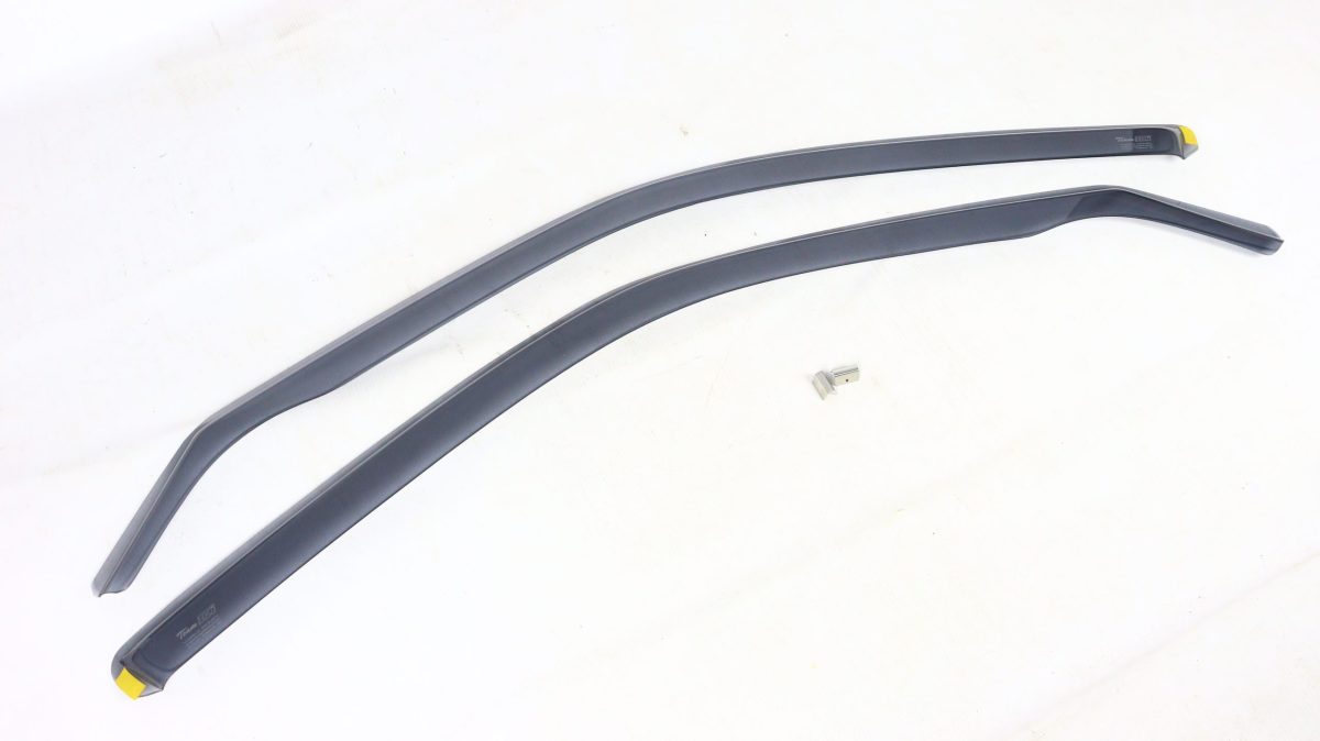 BMW E38 window visors