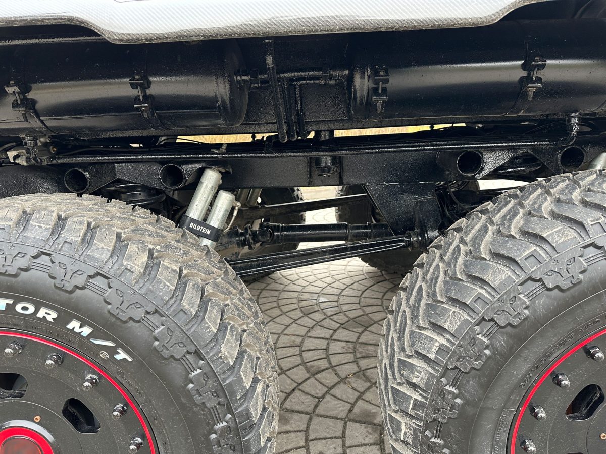 Mercedes Benz W463 G63 AMG 6x6 - Image 25