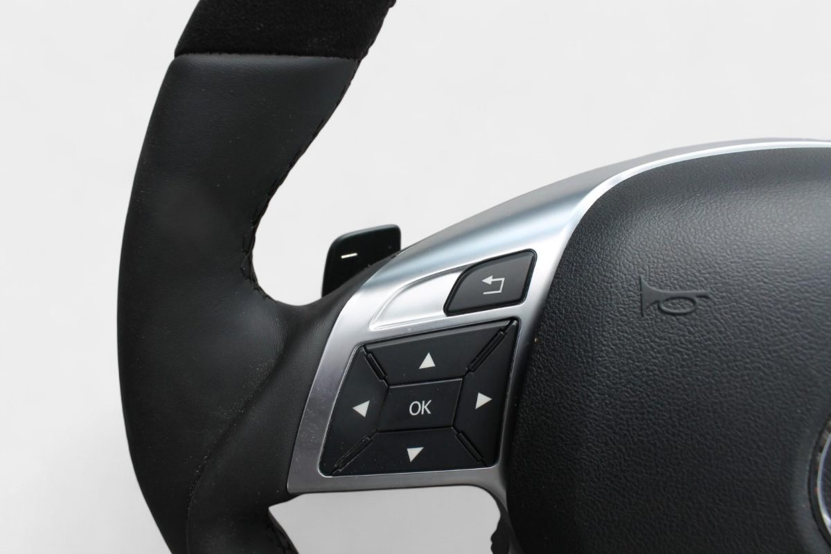 leather and alcantara steering wheel mercedes gl x166