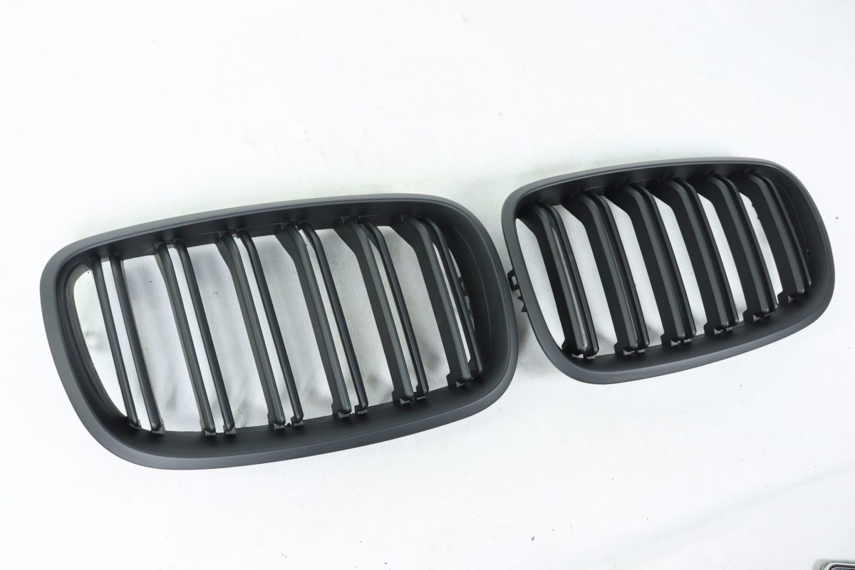 BMW X5 sport grille