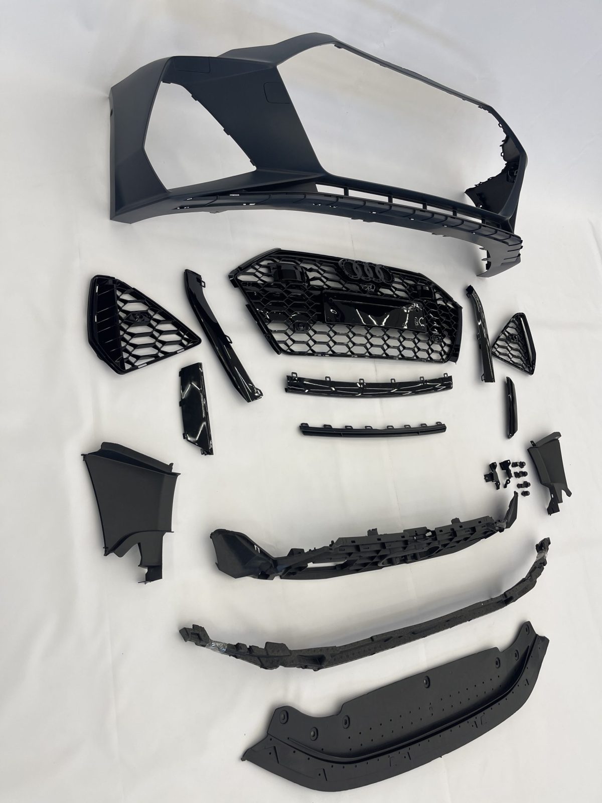 RS6 QUATTRO front bumper Audi A6