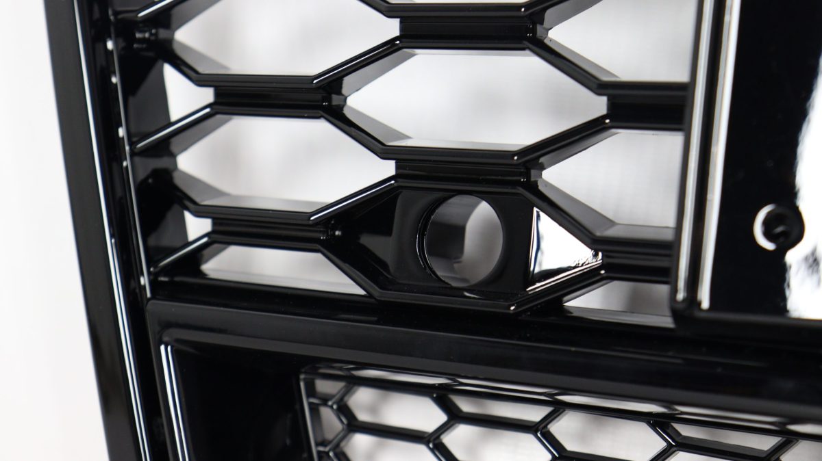 Audi A7 black QUATTRO grille upgrade