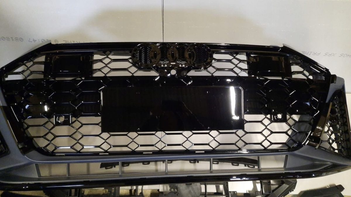 Audi A7 C8 honeycomb RS grille