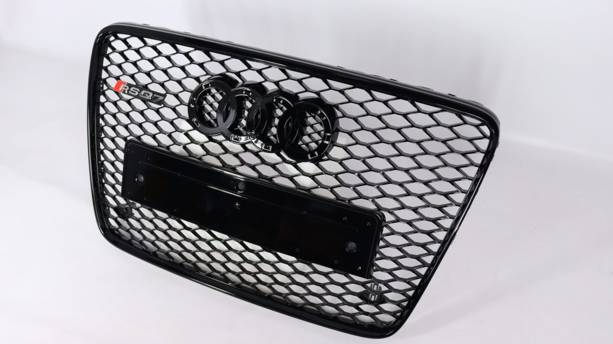 Full black grille Audi Q7 2006