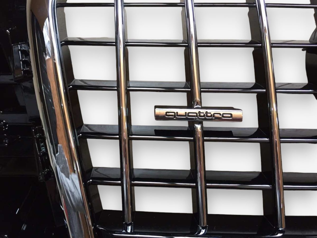 SQ5 style chrome frame grille Audi Q5