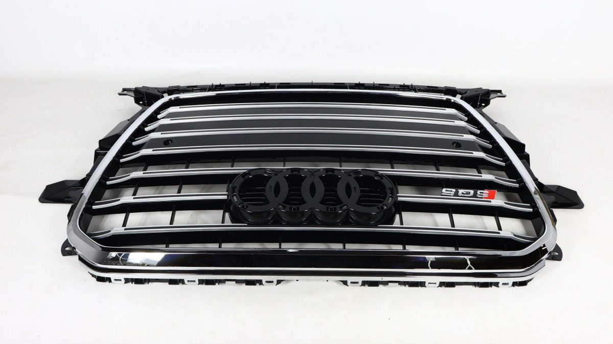SQ5-Style Chrome Grille for Audi Q5 8R S-Line 2012–2015 - Image 7