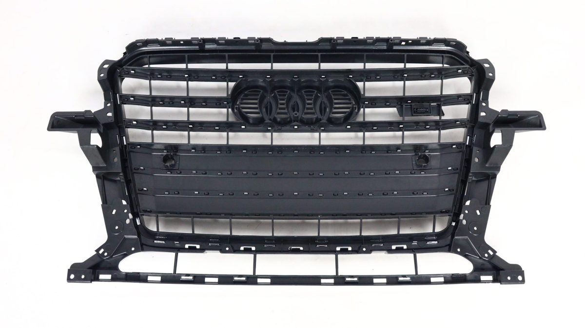 Audi Q5 2015 chrome front grill