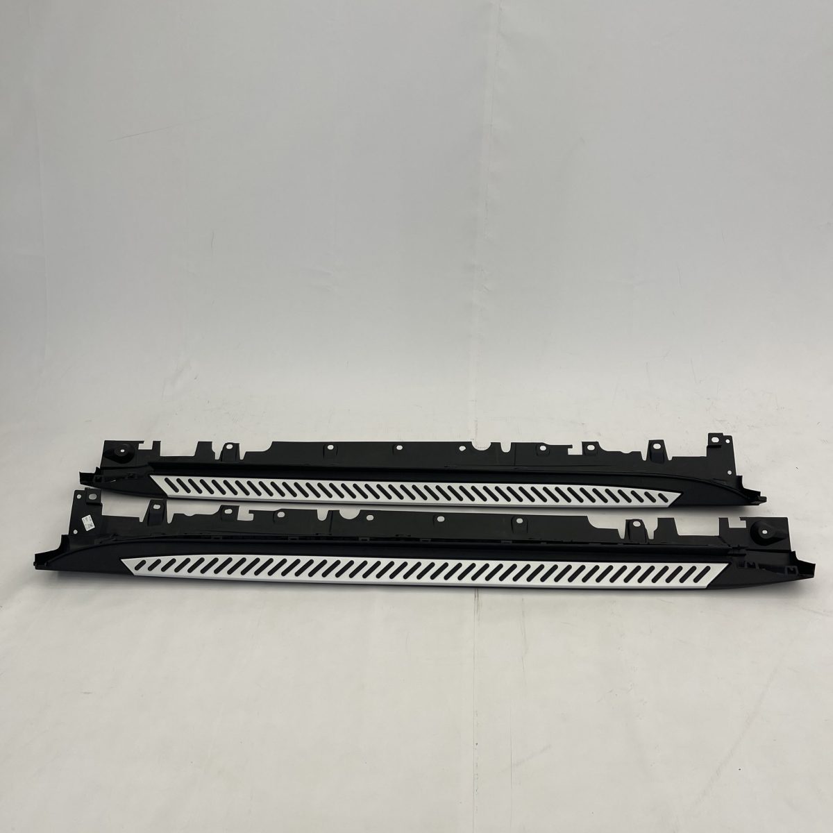 Side Steps for BMW X5 F15 2013–2018 (1) BMW X5 F15 side steps