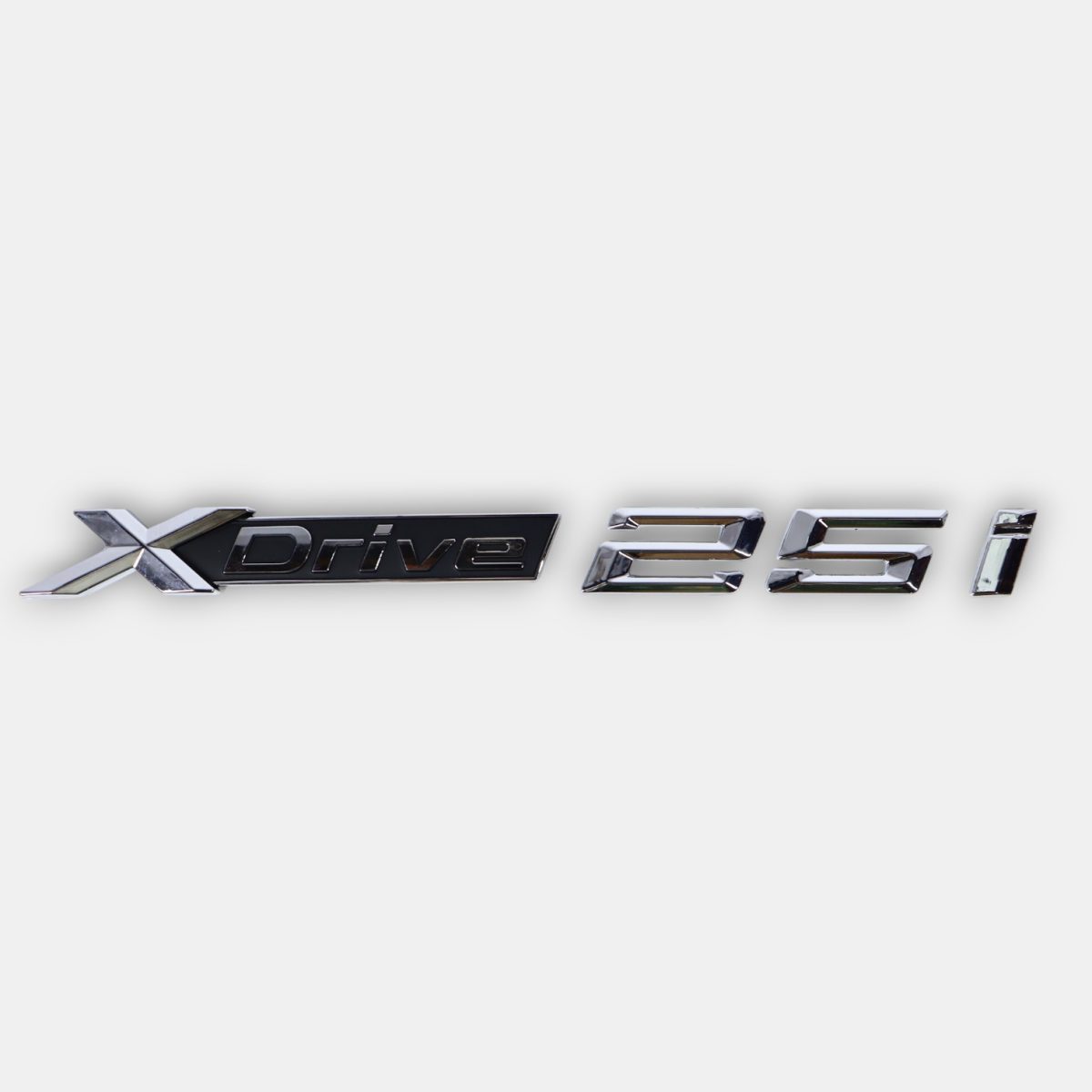 XDrive 25i Emblem for BMW (1) BMW XDrive 25i emblem