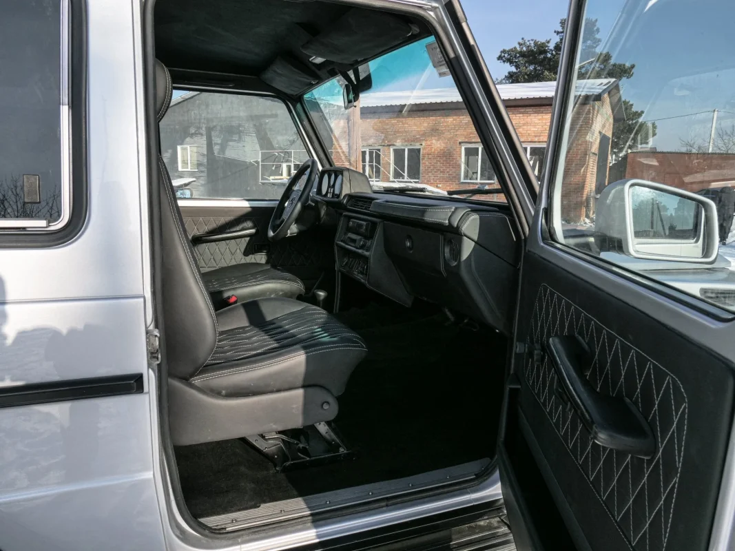 mercedes-benz-w463-3-door-4x4-g-class-swb-562113