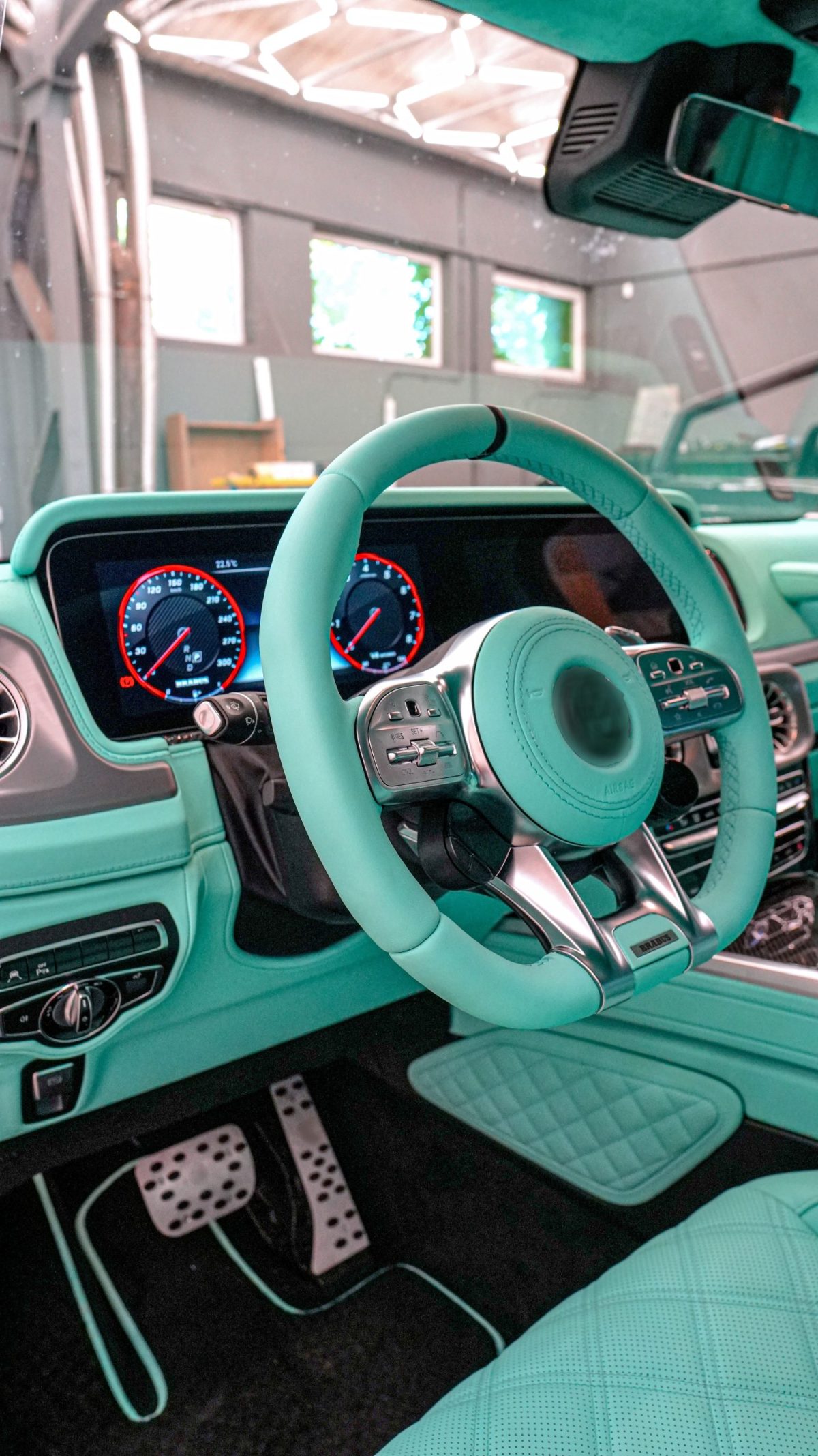 Tiffany Blue Interior Remanufacture for Mercedes-Benz G-Class W463A  - Image 2