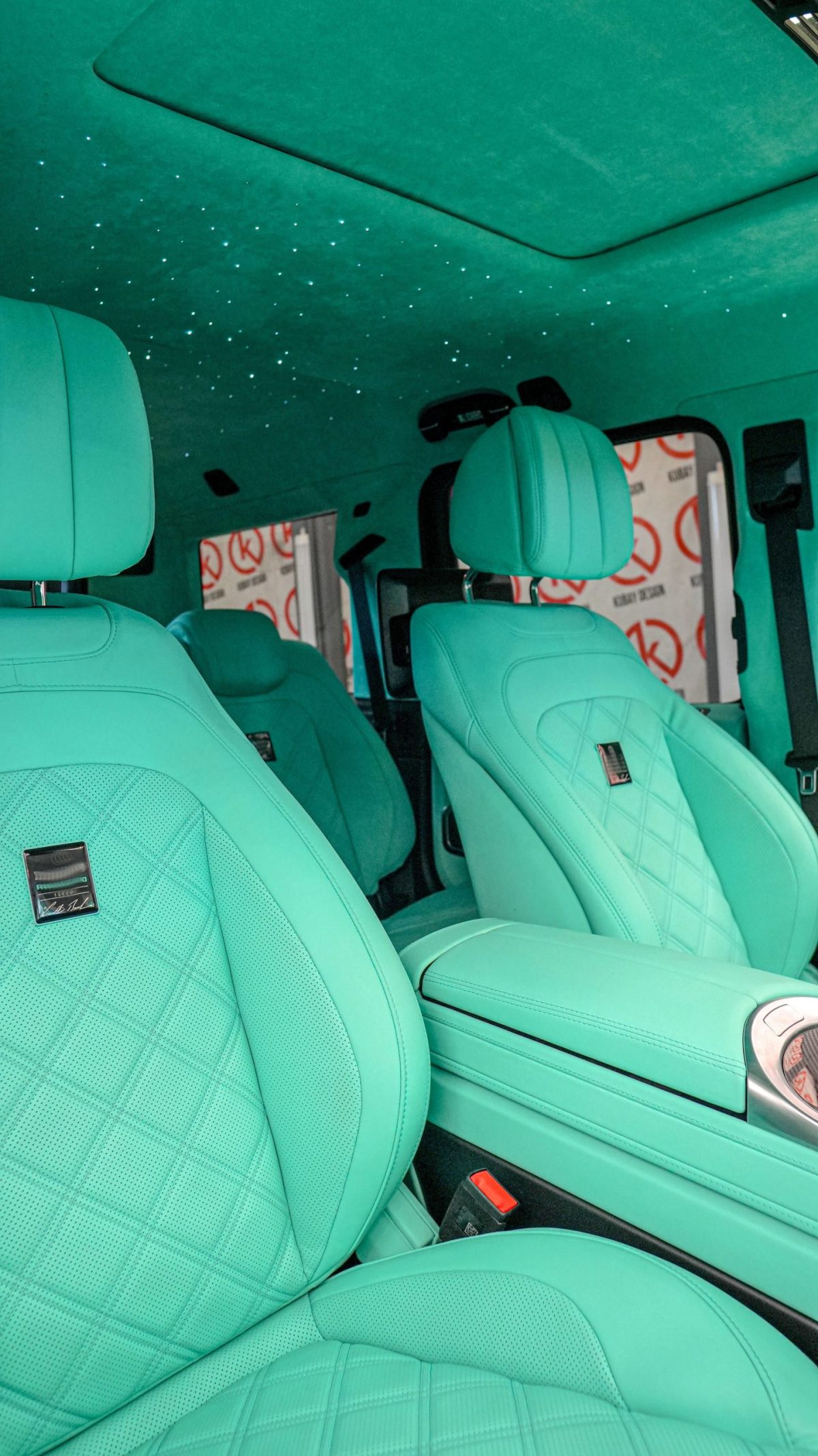 Tiffany Blue Interior Remanufacture for Mercedes-Benz G-Class W463A  - Image 7